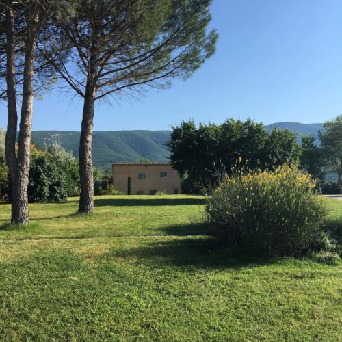 holidayrentals with view on the Luberon