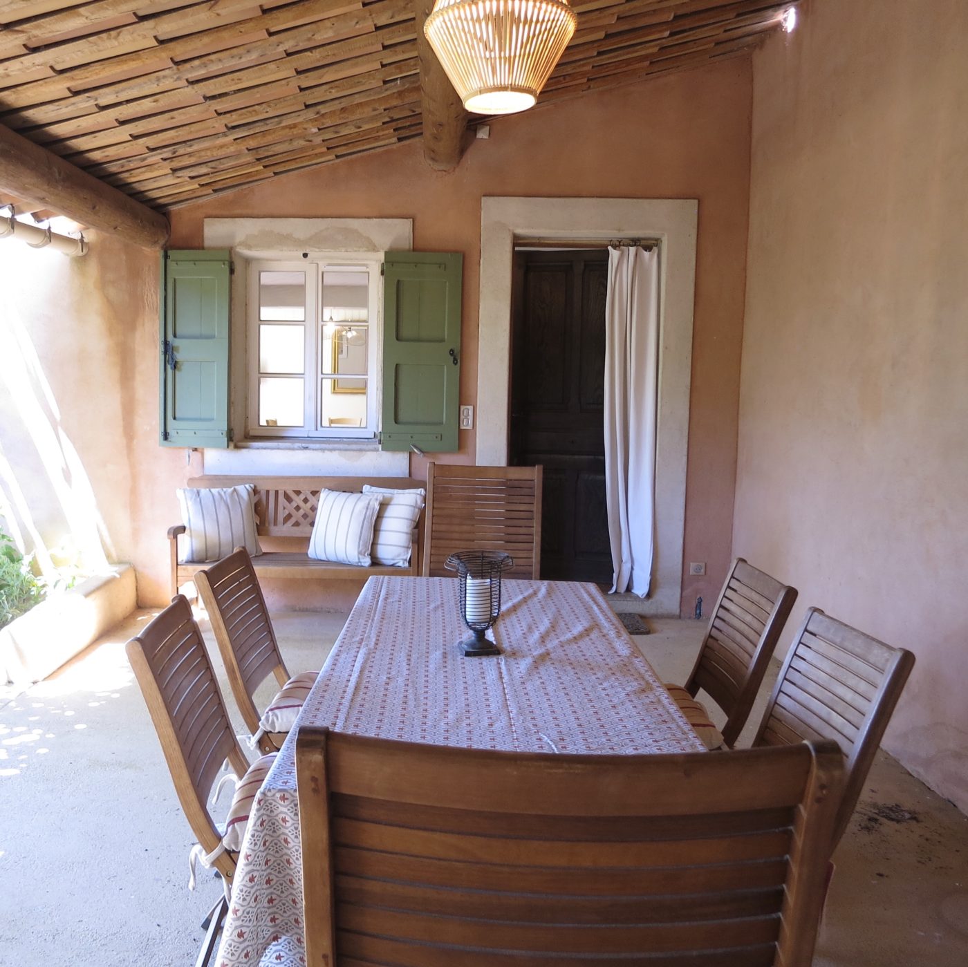 Mas du Luberon, terrasse couverte